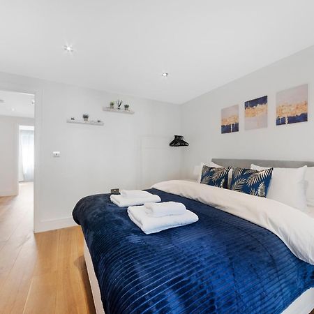 Hermitage Road Apartment By Morethanstays Londen Buitenkant foto