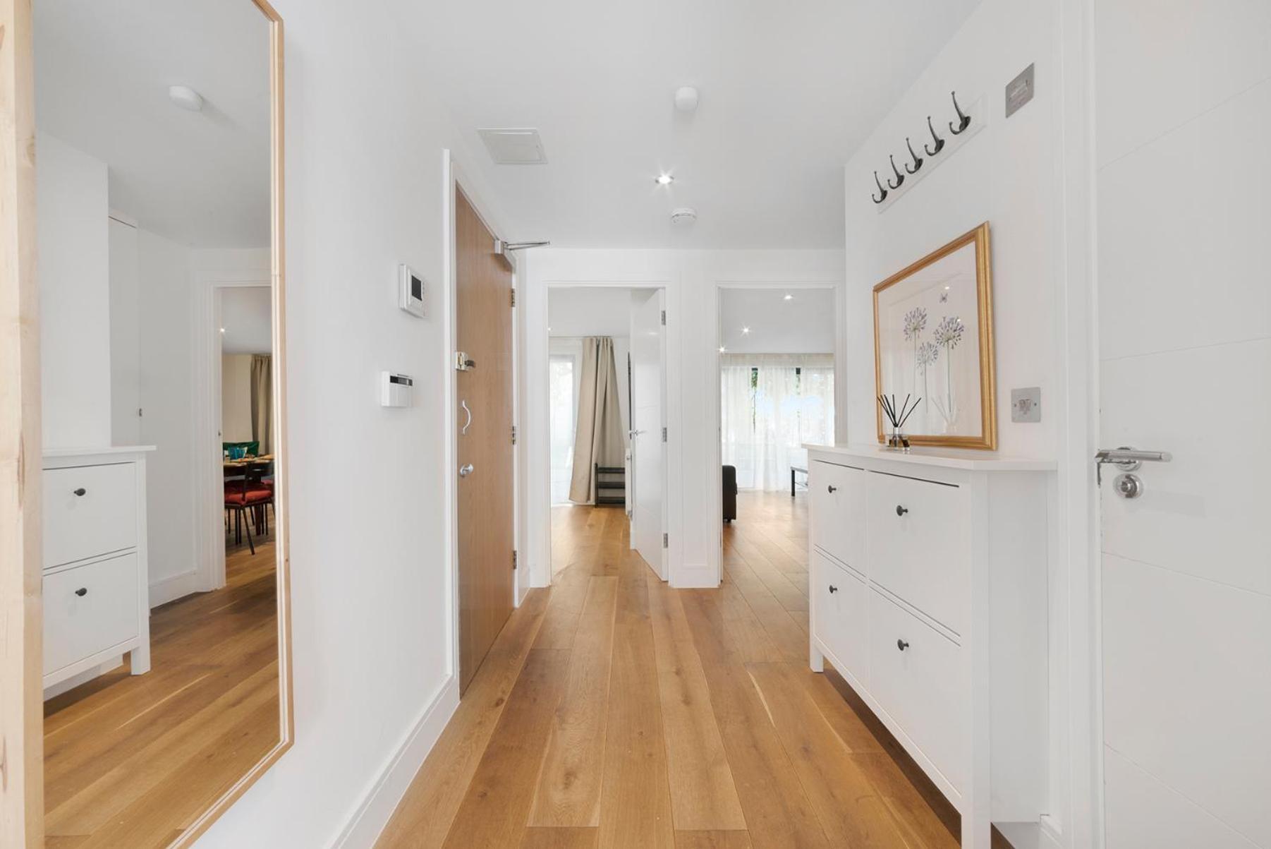 Hermitage Road Apartment By Morethanstays Londen Buitenkant foto