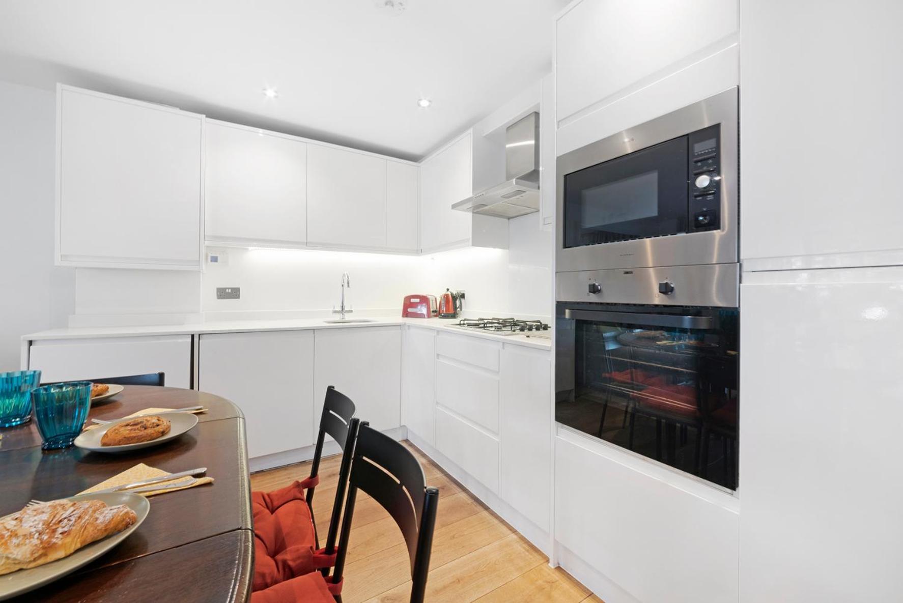 Hermitage Road Apartment By Morethanstays Londen Buitenkant foto